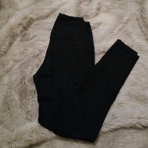Black til you collapse leggings
